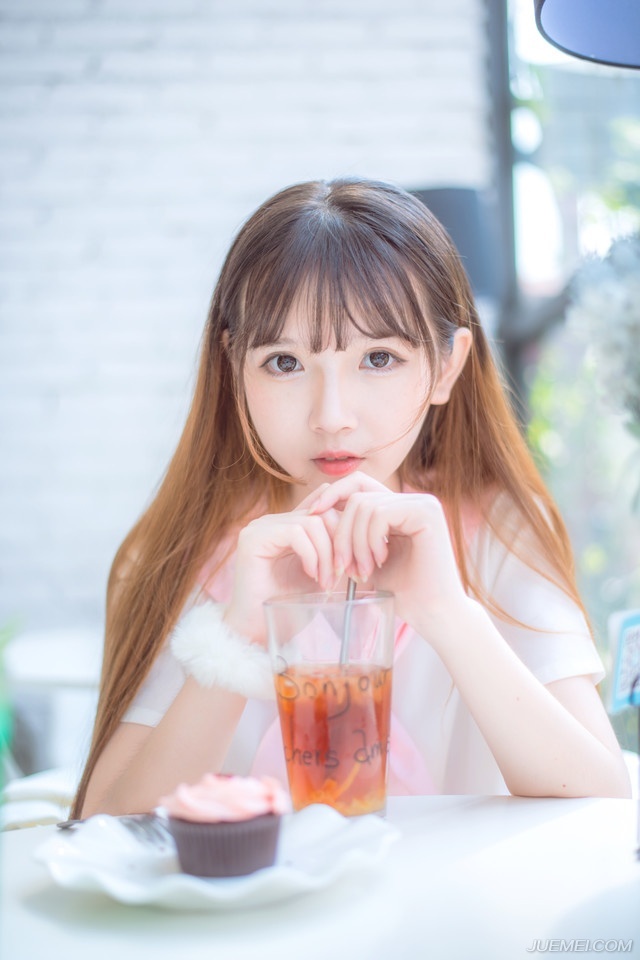 你可以打我脸，也可以叫我滚远点，但也别忘了大哥从良前的阴险。